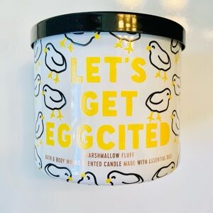 Bath & Body Works Let’s Get Eggcited Marshmallow Fluff 3-Wick Candle